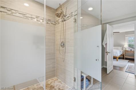 15712 Chadbourne Road Shaker Heights OH 44120