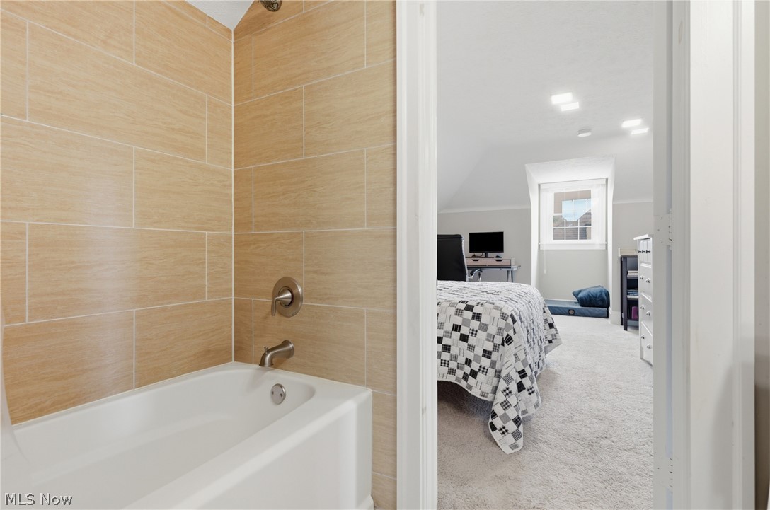 15712 Chadbourne Road Shaker Heights OH 44120