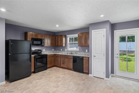 549 Creek Bend Trail Lodi OH 44254