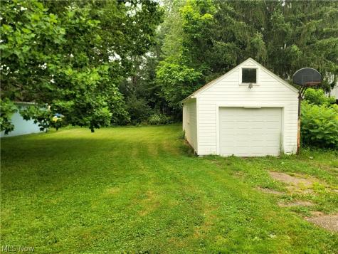 442 Pratt Street Ravenna OH 44266