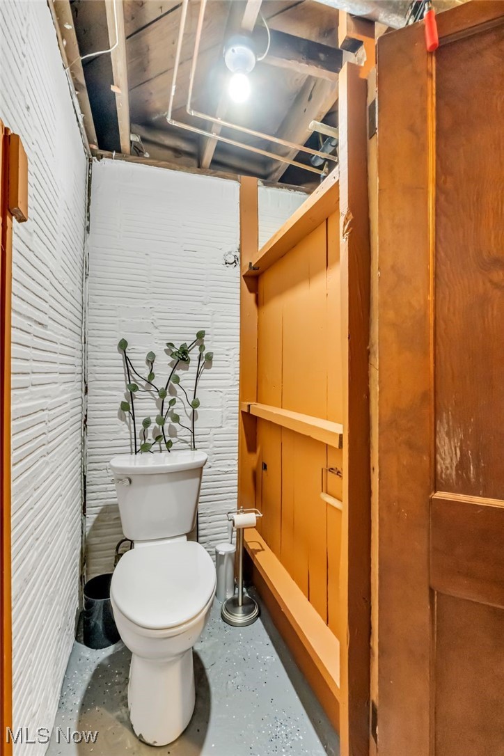 80 Clemmer Avenue Akron OH 44313