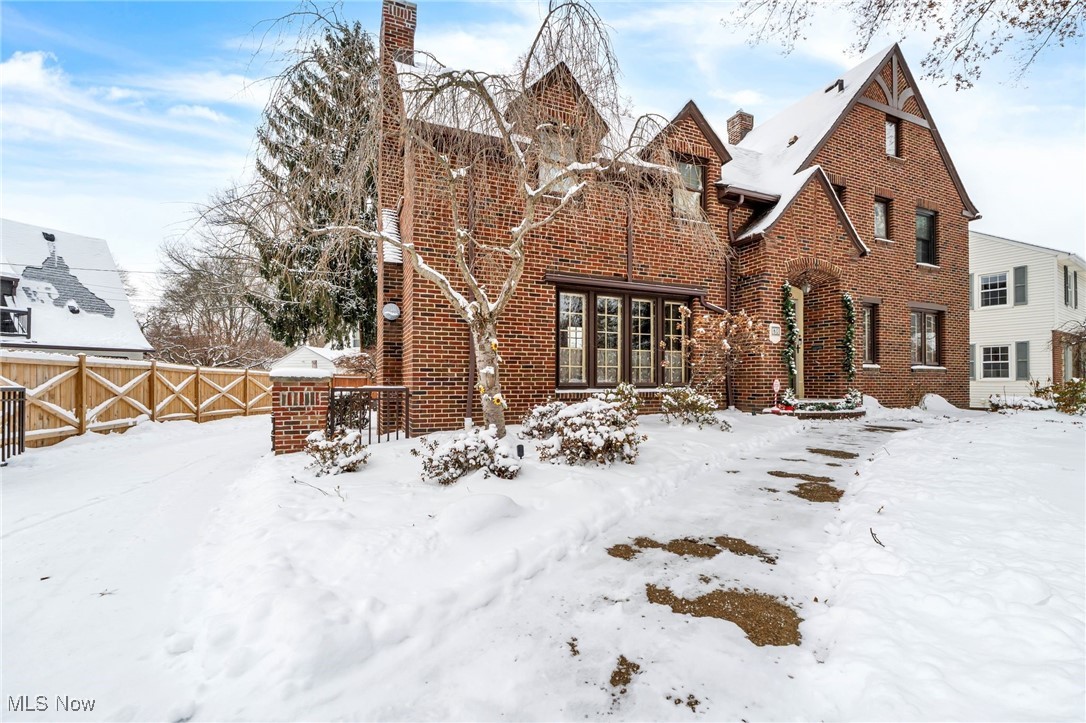 80 Clemmer Avenue Akron OH 44313