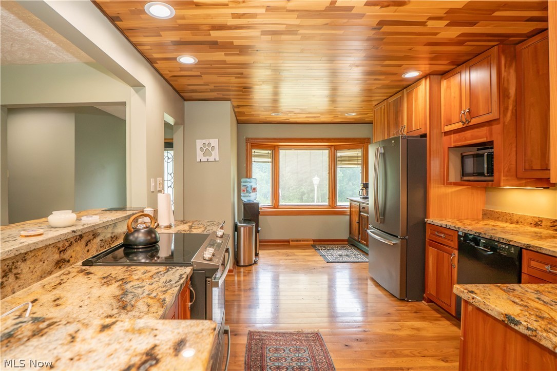 6149 Elk Road Canfield OH 44406