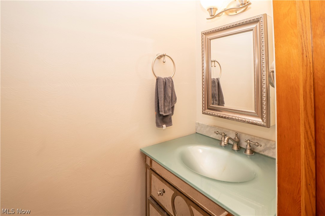 6149 Elk Road Canfield OH 44406