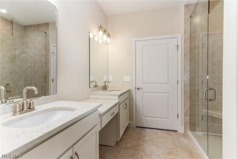29117 Lancaster Lane North Olmsted OH 44070