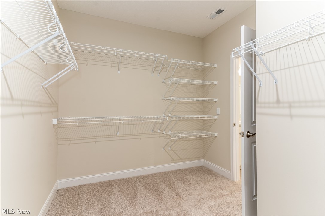 29117 Lancaster Lane North Olmsted OH 44070