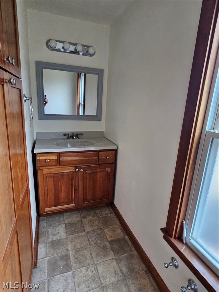 46 & 48 Hyde Avenue Niles OH 44446
