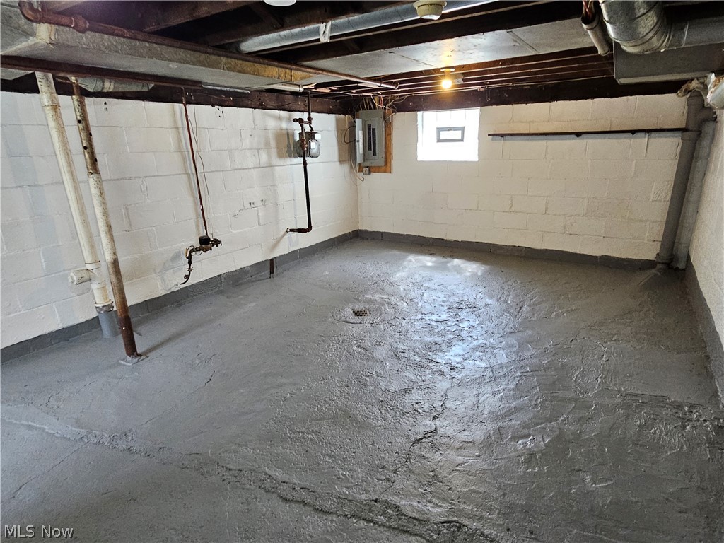 46 & 48 Hyde Avenue Niles OH 44446