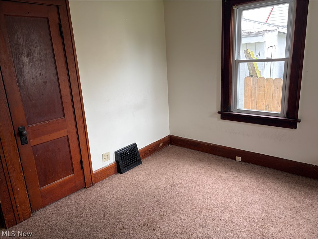 46 & 48 Hyde Avenue Niles OH 44446