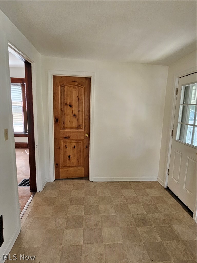 46 & 48 Hyde Avenue Niles OH 44446
