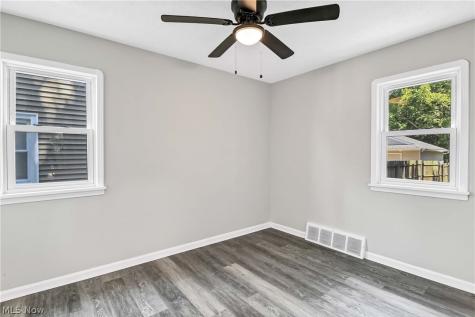 5531 W 48th Street Parma OH 44134