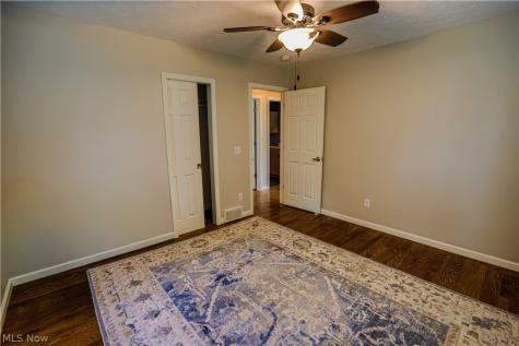 492 E Woodsdale Avenue Akron OH 44301