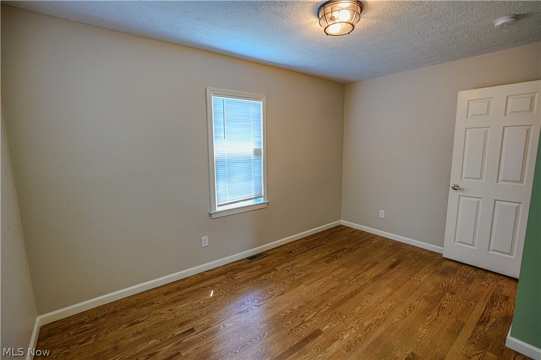 492 E Woodsdale Avenue Akron OH 44301
