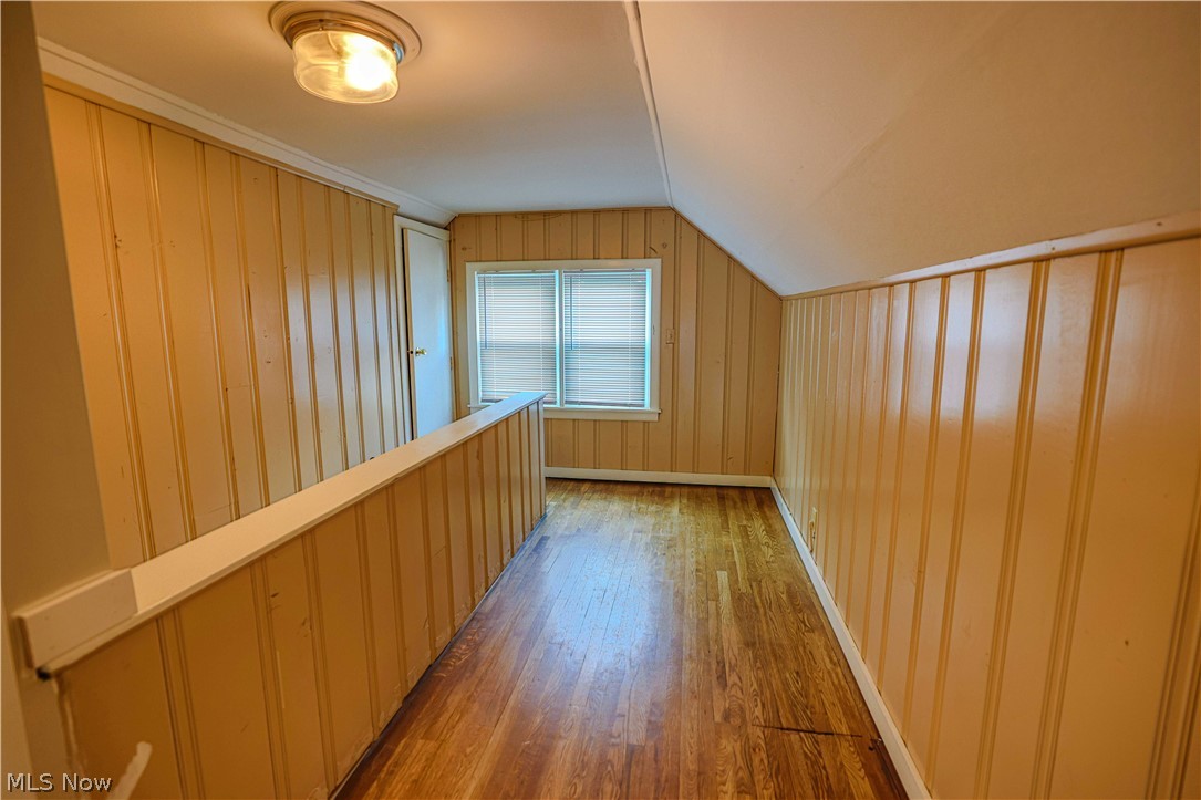 492 E Woodsdale Avenue Akron OH 44301