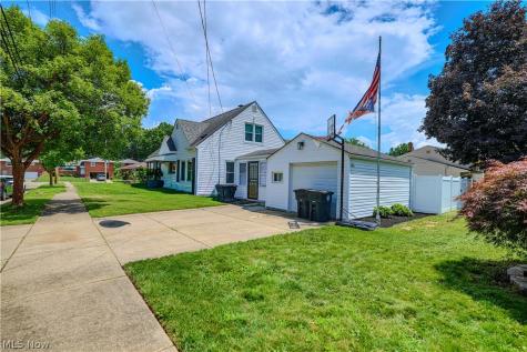 492 E Woodsdale Avenue Akron OH 44301