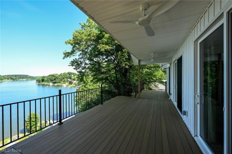 174 Cheyenne Trail Malvern OH 44644