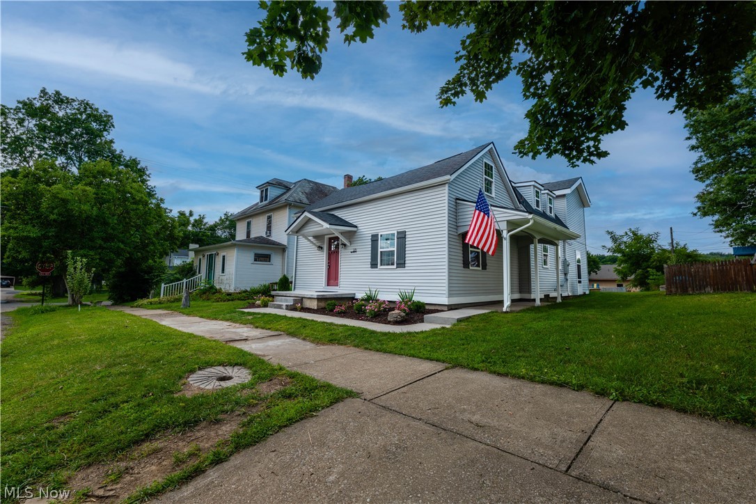 223 High Street SE Canal Fulton OH 44614
