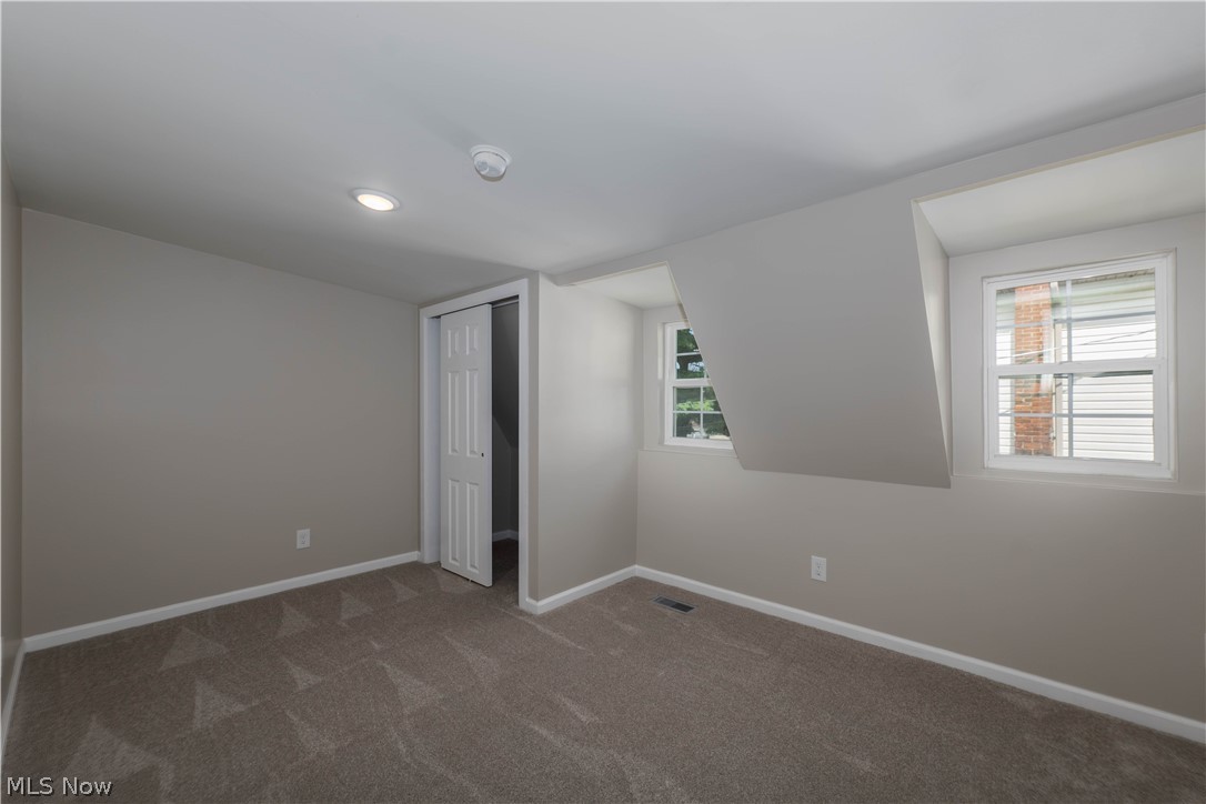 223 High Street SE Canal Fulton OH 44614