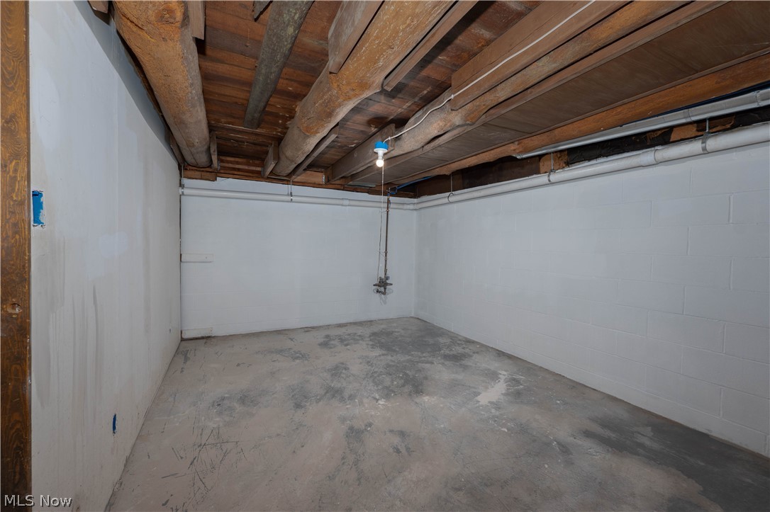223 High Street SE Canal Fulton OH 44614