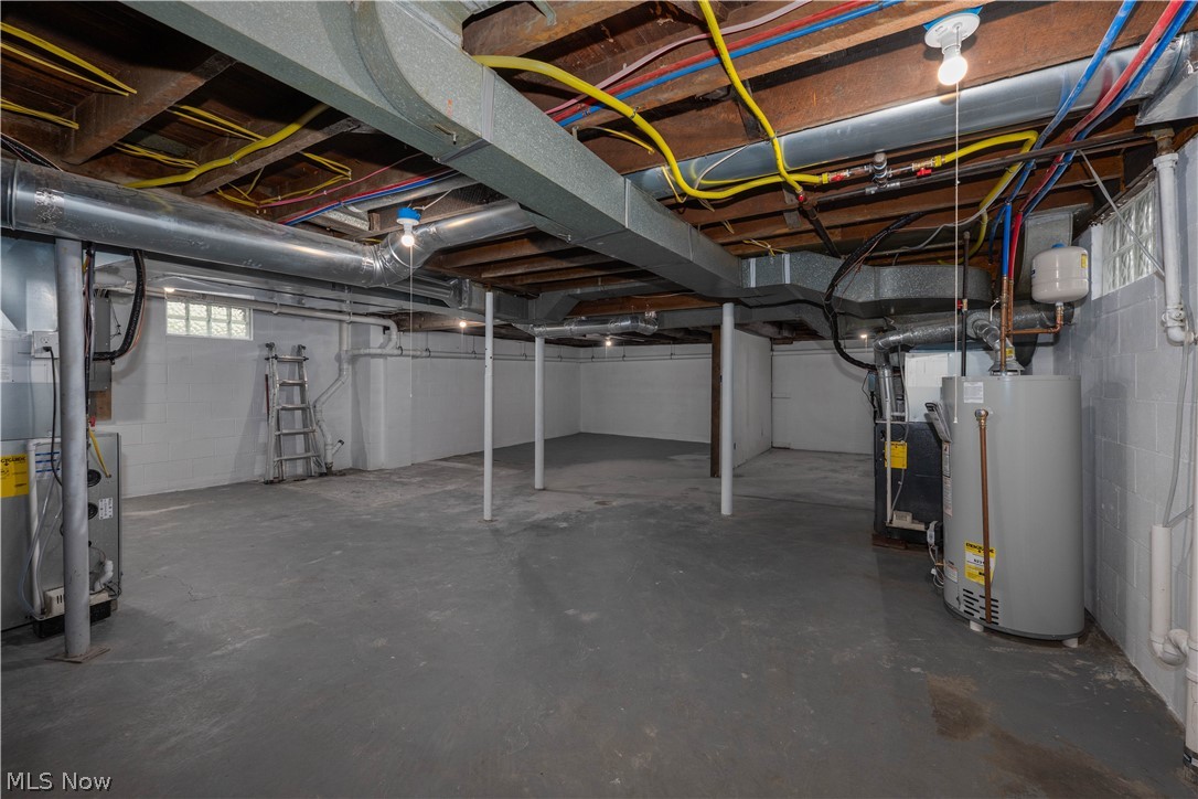 223 High Street SE Canal Fulton OH 44614