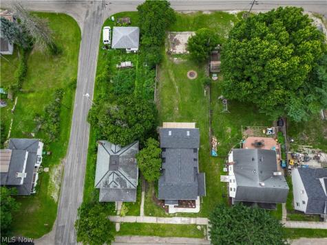 223 High Street SE Canal Fulton OH 44614