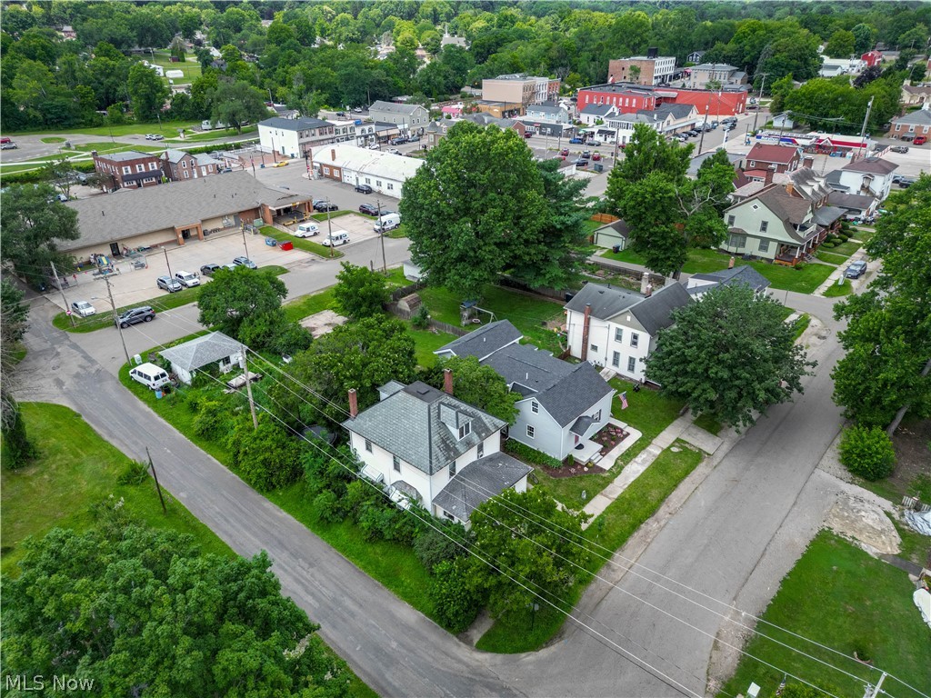 223 High Street SE Canal Fulton OH 44614