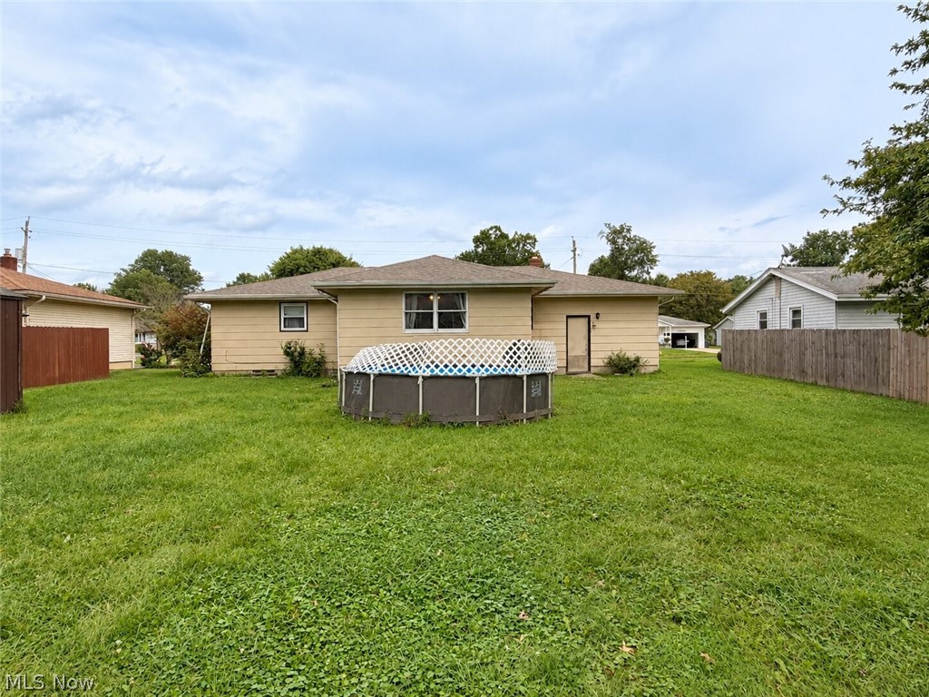 2064 Innwood Drive Austintown OH 44515