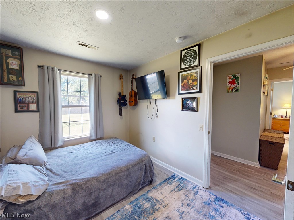 9552 Cloverleaf Road Windham OH 44288