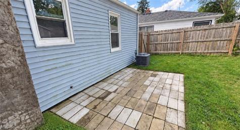 1193 Greenwood Avenue Akron OH 44320