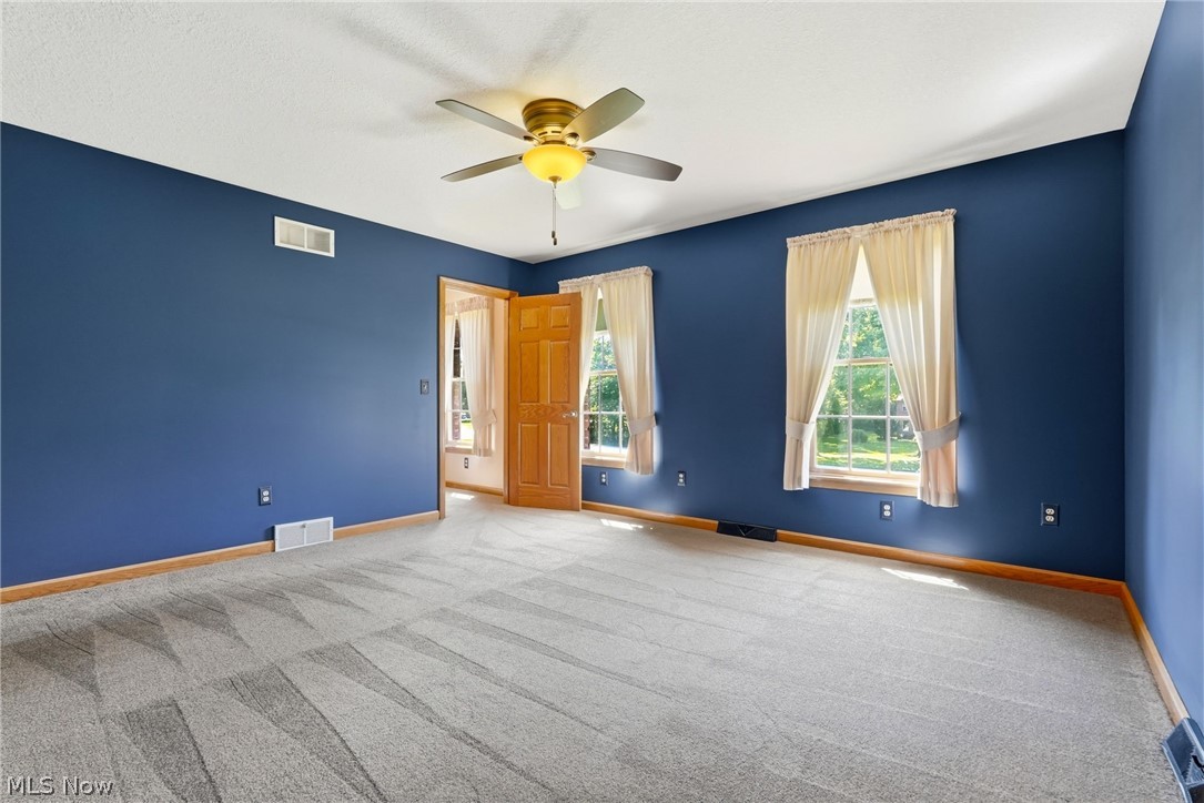 558 Thornberry Trail North Lima OH 44452