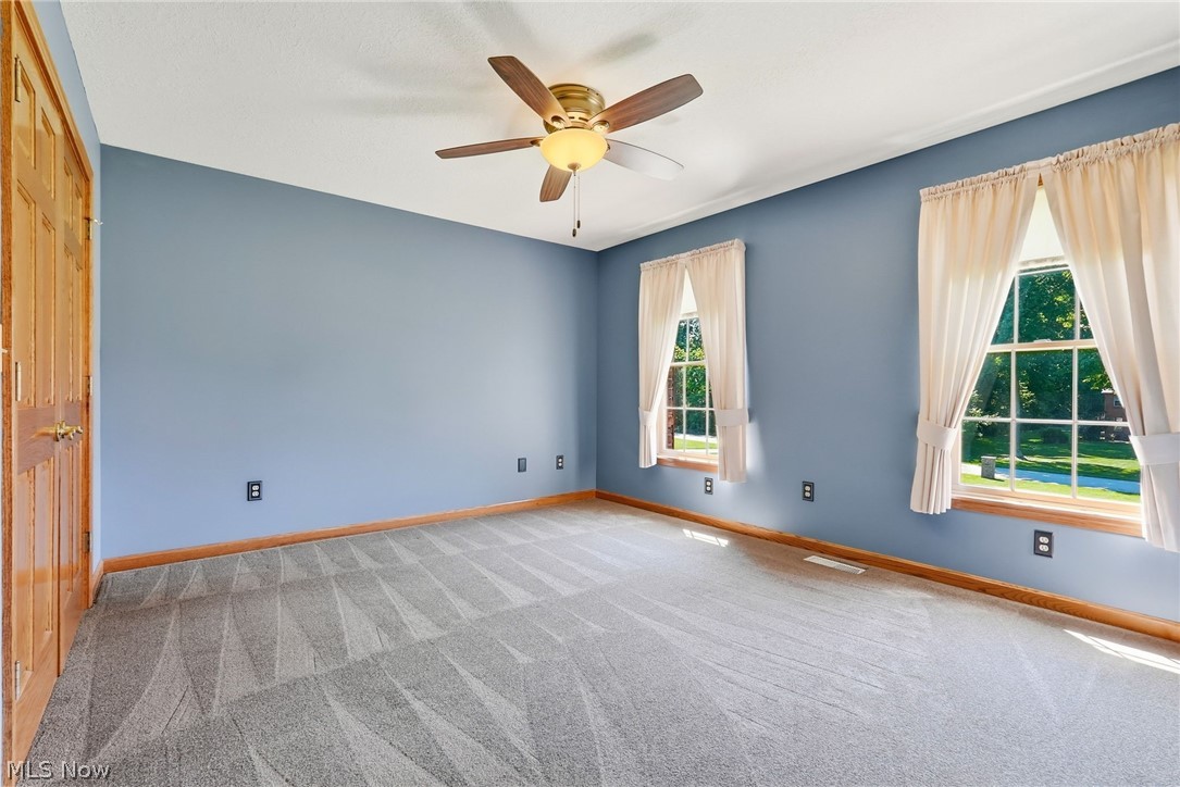 558 Thornberry Trail North Lima OH 44452