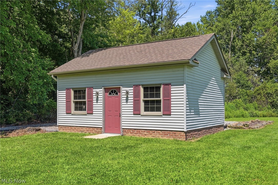 558 Thornberry Trail North Lima OH 44452