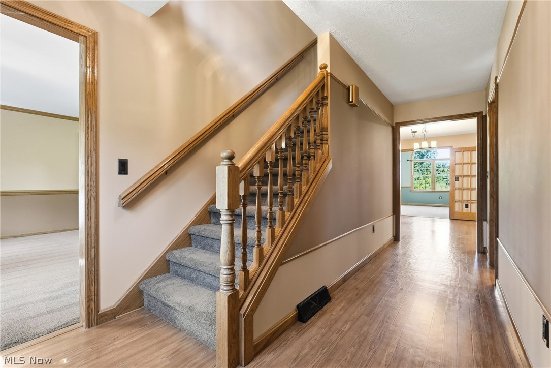 558 Thornberry Trail North Lima OH 44452