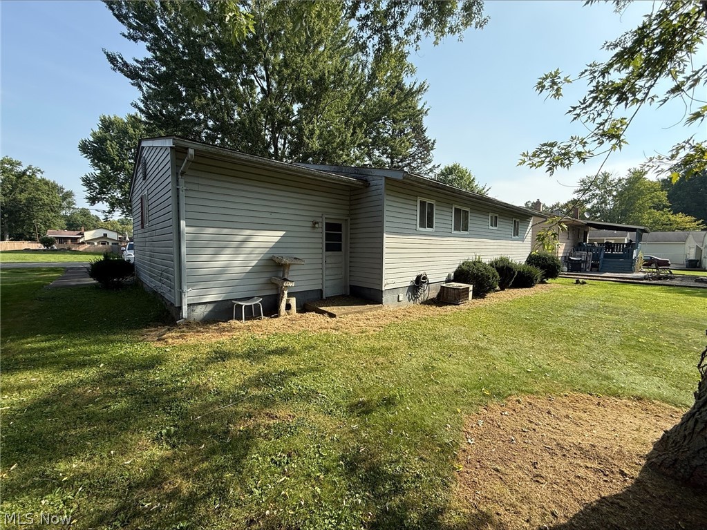 1312 Deforest Road SE Warren OH 44484