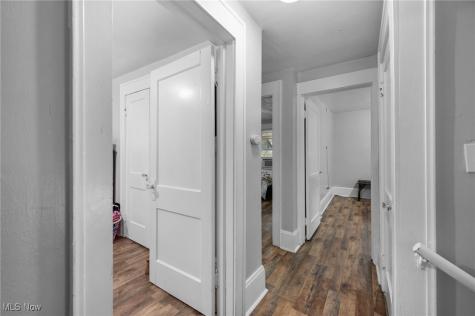 910 Bye Street Akron OH 44320