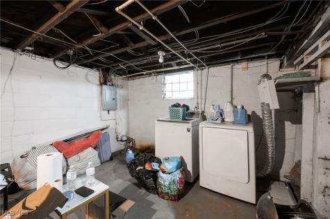 910 Bye Street Akron OH 44320