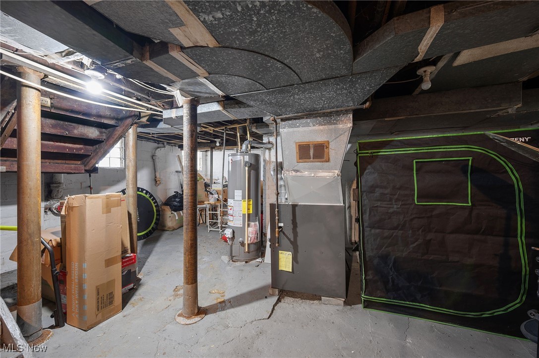 910 Bye Street Akron OH 44320