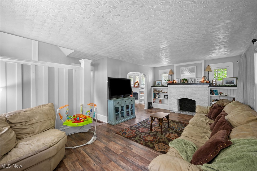 910 Bye Street Akron OH 44320