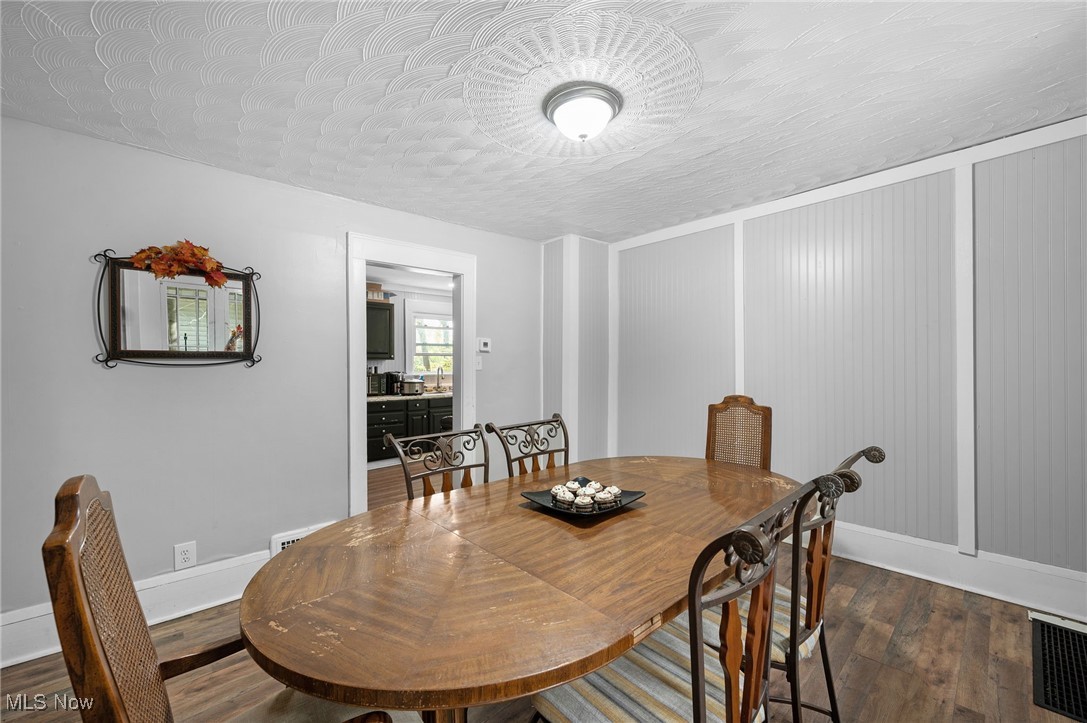 910 Bye Street Akron OH 44320