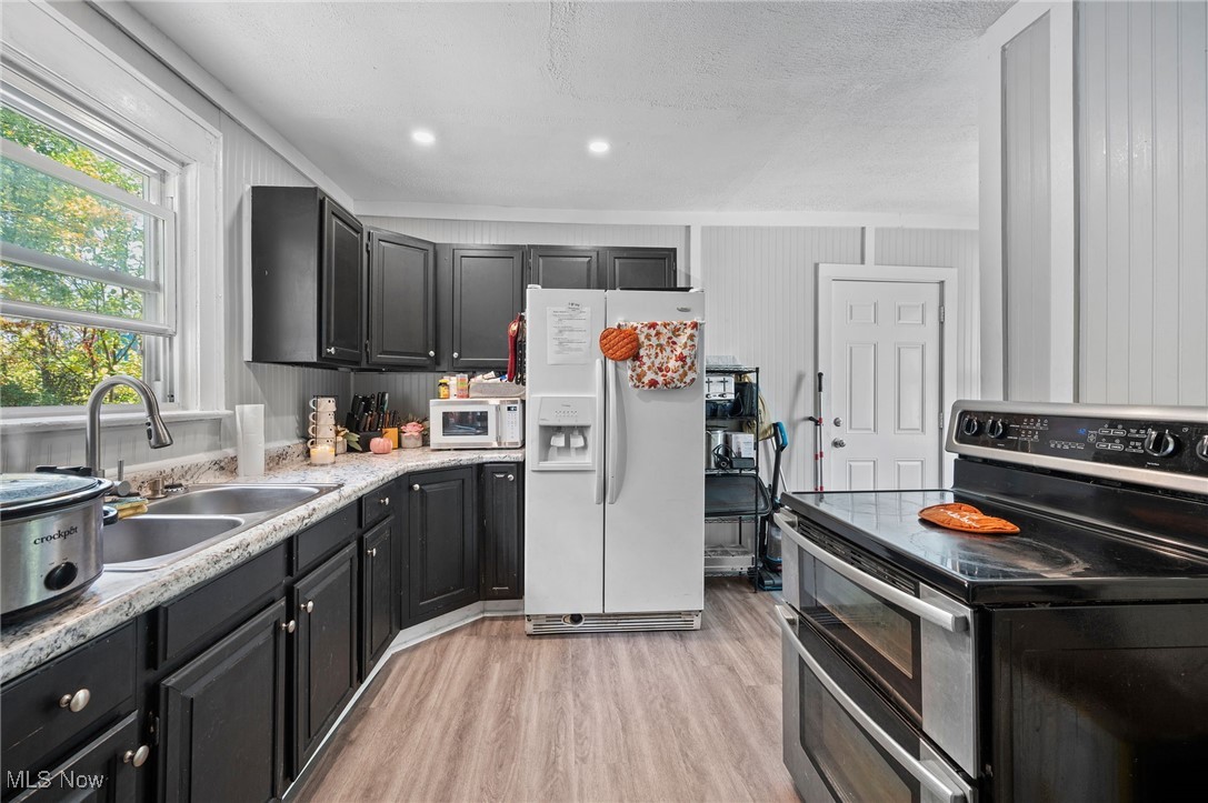 910 Bye Street Akron OH 44320