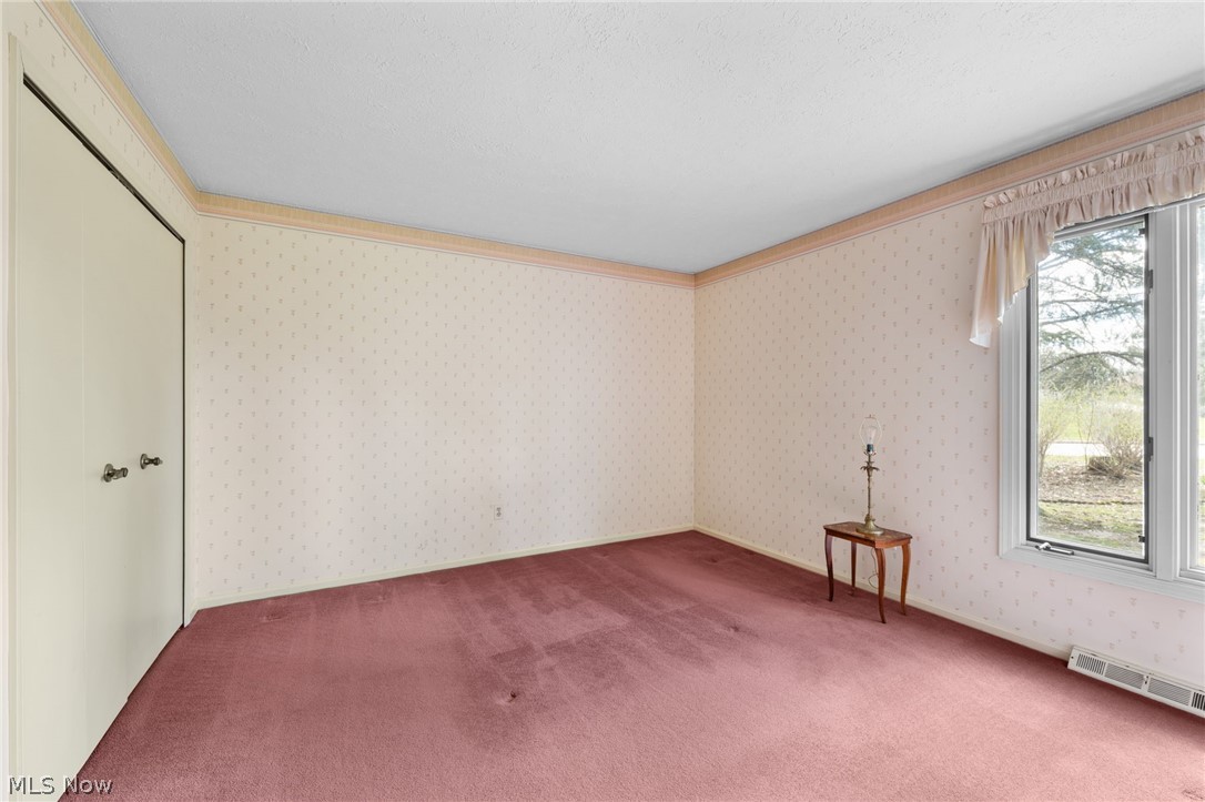 6656 Woodhawk Drive Mayfield Heights OH 44124