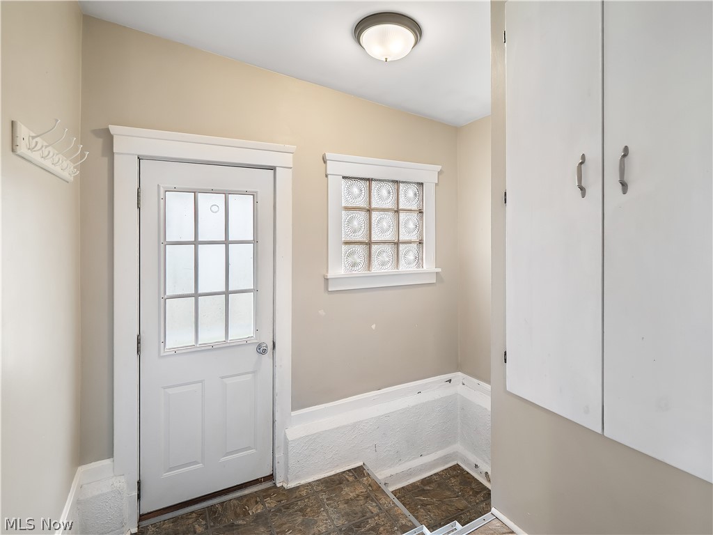 4088 W 224th Street Fairview Park OH 44126