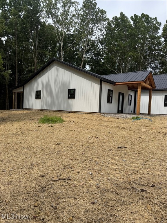 9945 Wesley Chapel 47 Road Mount Perry OH 43760