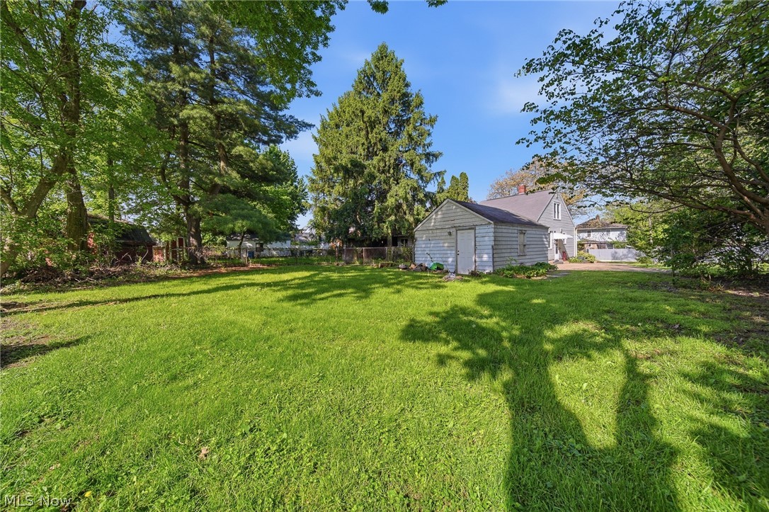 2031 Verde Avenue Akron OH 44314