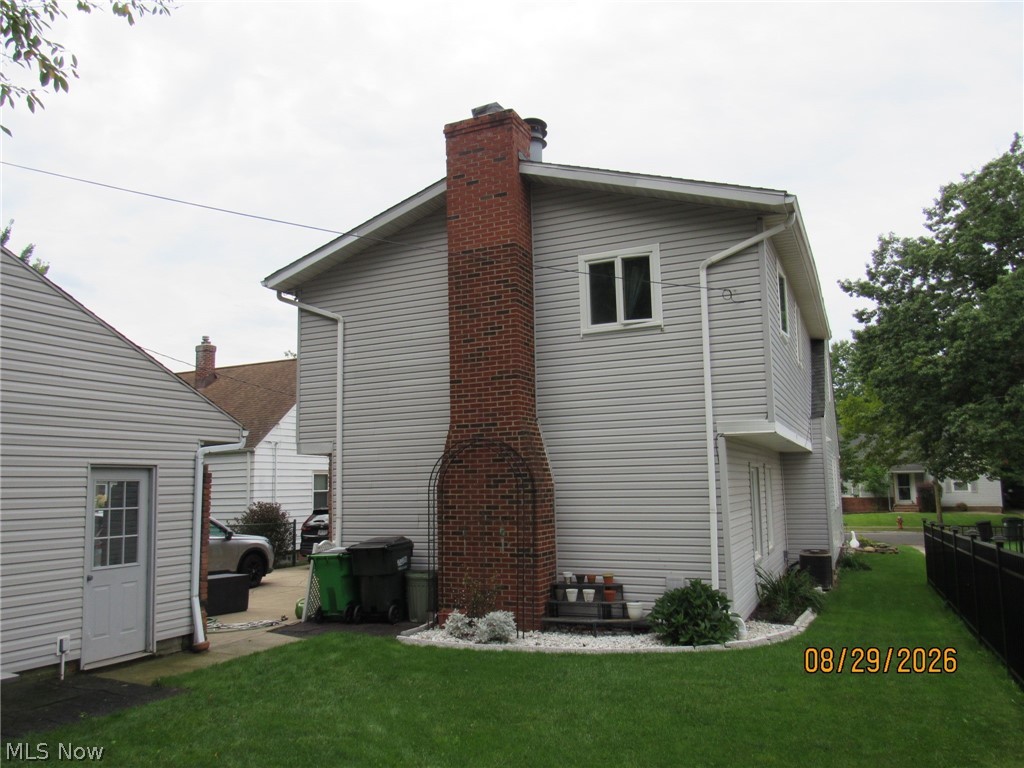 1733 E 238th Street Euclid OH 44117