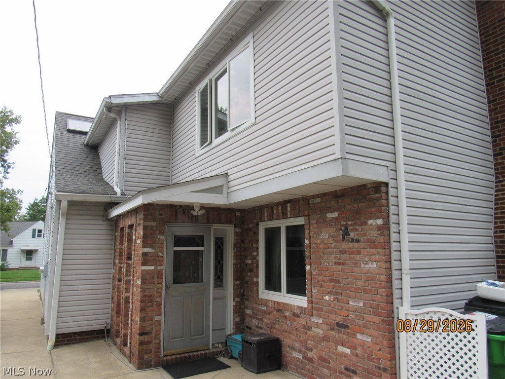 1733 E 238th Street Euclid OH 44117