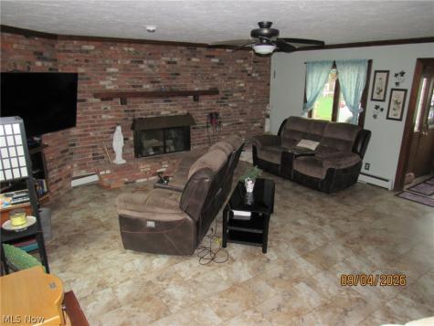 1733 E 238th Street Euclid OH 44117
