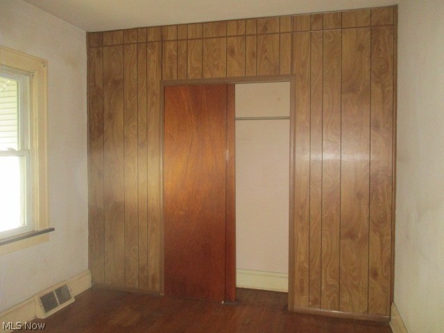 3922 E 41st Street Newburgh Heights OH 44105