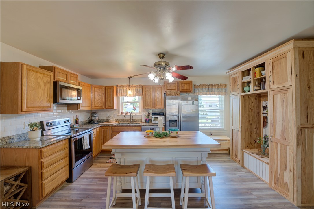 6008 Conneaut Light Drive Vermilion OH 44089