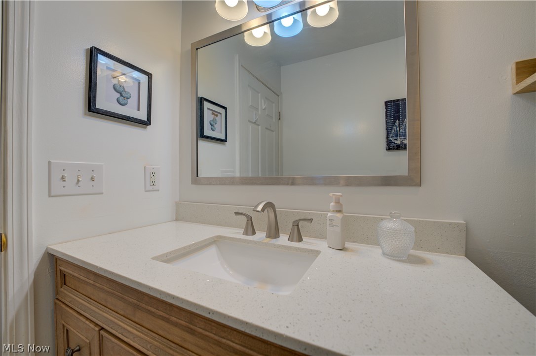 6008 Conneaut Light Drive Vermilion OH 44089